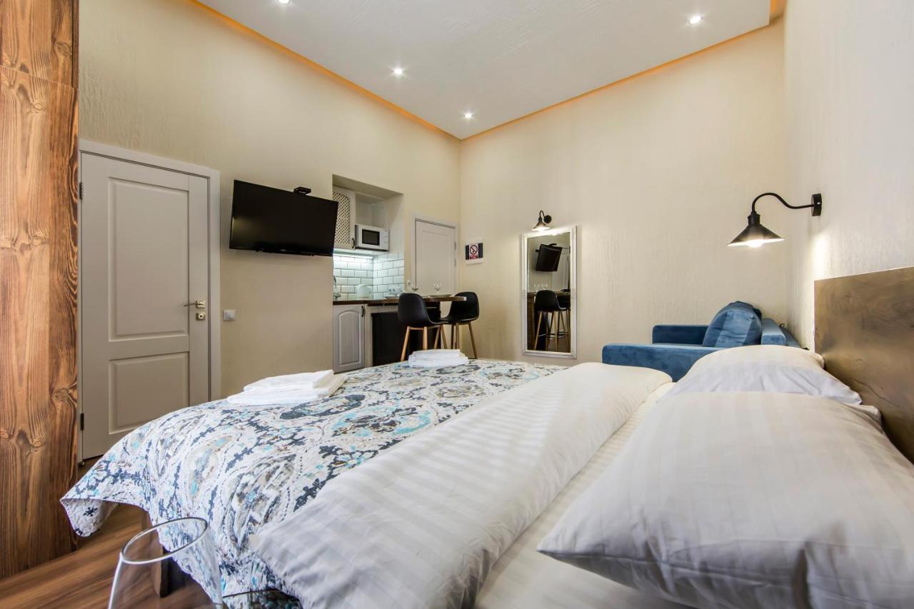 Loft Apartment *